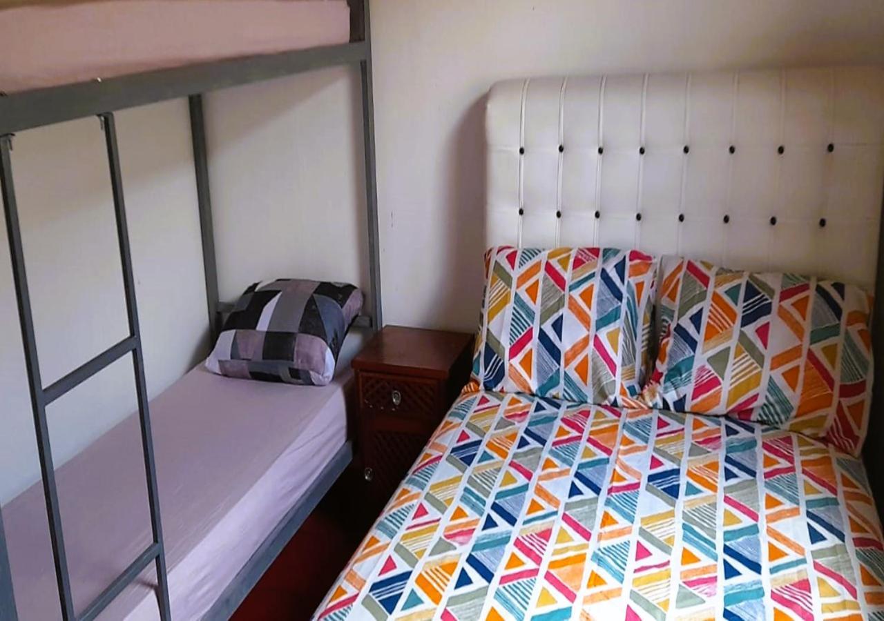 אובטובה Hostel 3.5 מראה חיצוני תמונה